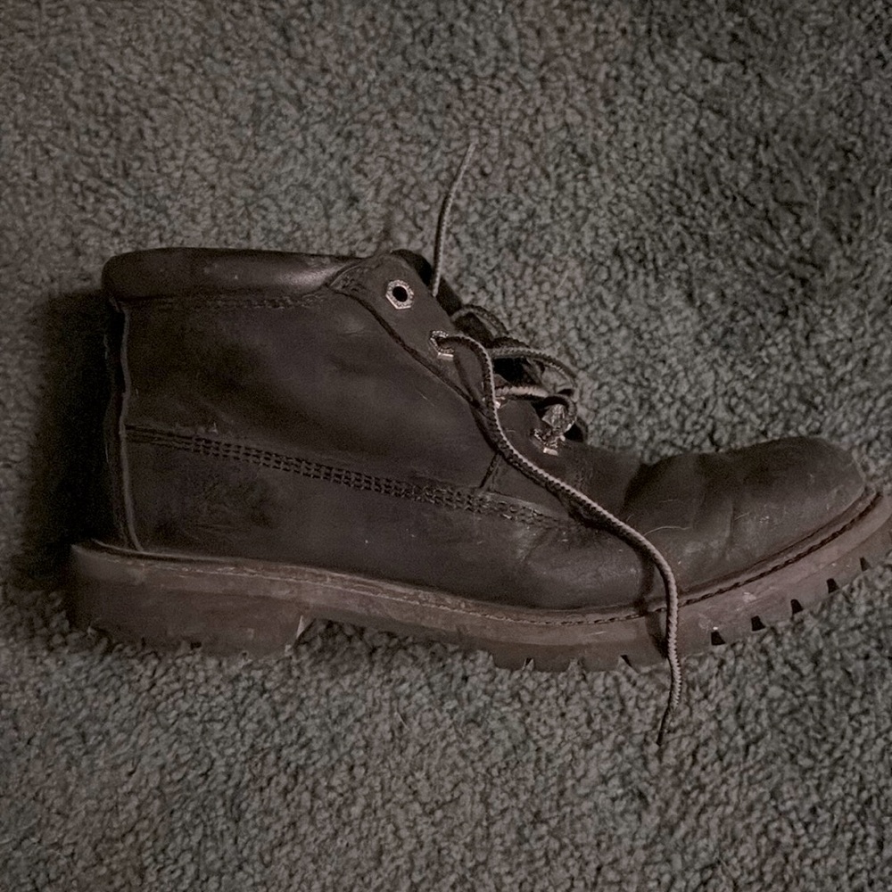 Timberland Women’s Short Black Boot